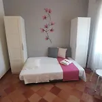 Guest house La Magnolia 3*