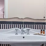 Guest house La Magnolia 3*
