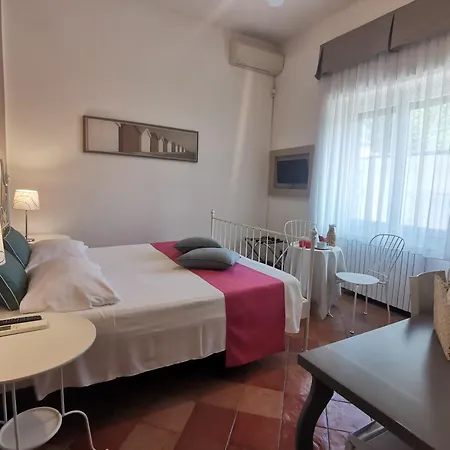 Gasthuis La Magnolia 3*