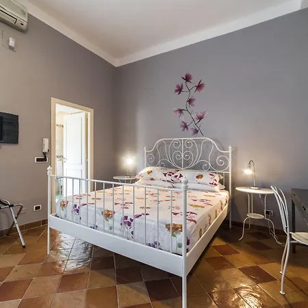 Gasthuis La Magnolia Castellabate