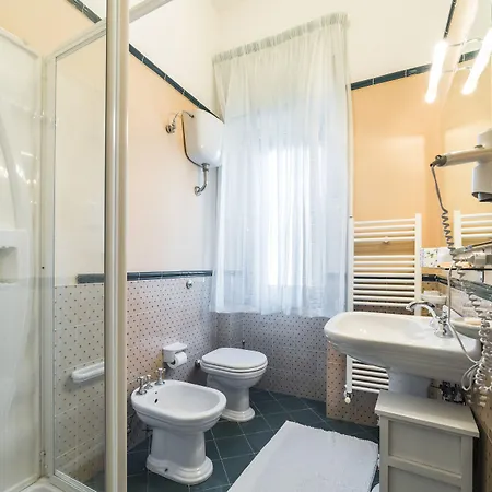 招待所 La Magnolia 卡斯特拉巴特