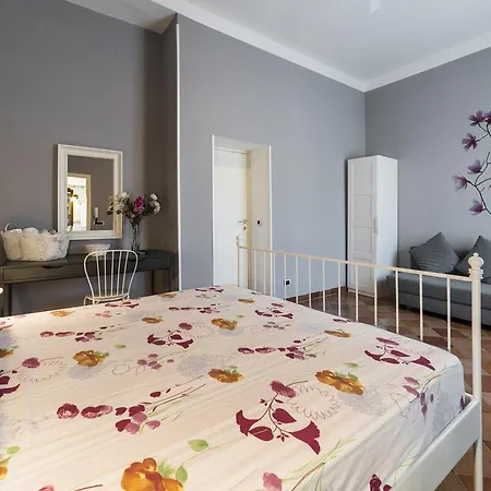 Guest house La Magnolia 3*
